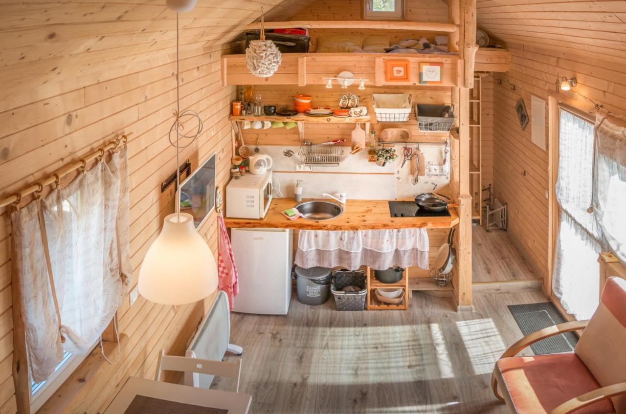 Tiny House Lavender Villa Podturen Exterior photo